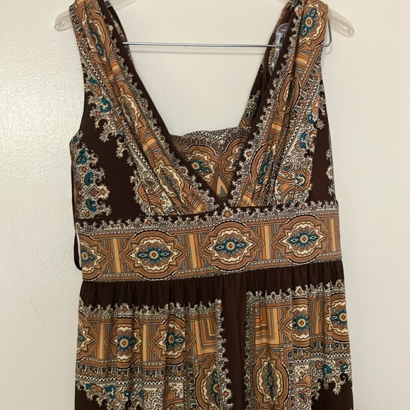 Perfect holiday dress ! Size 6 - Picture 6 of 10